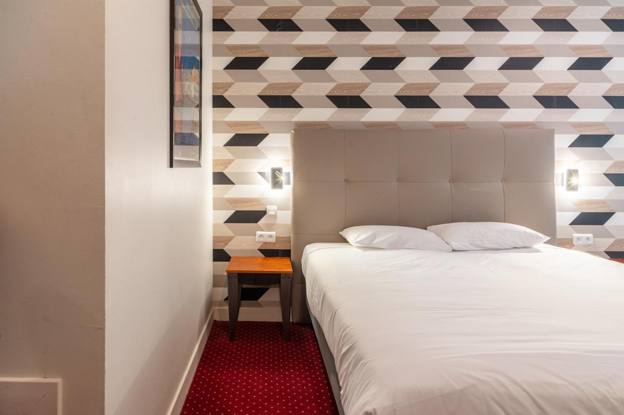 Logis Le Relais De Fusies Hotel Lacaune Luaran gambar