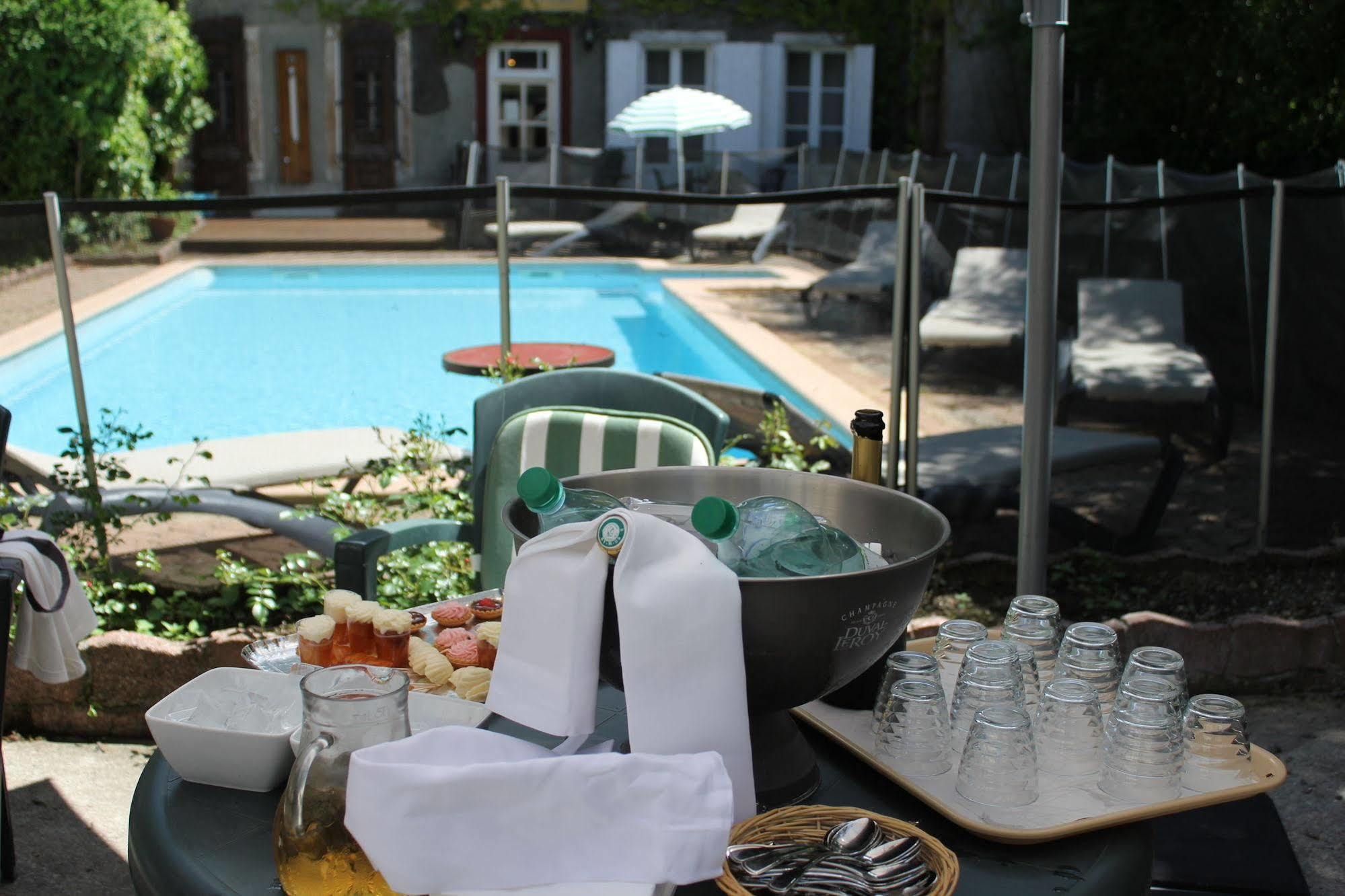 Logis Le Relais De Fusies Hotel Lacaune Luaran gambar