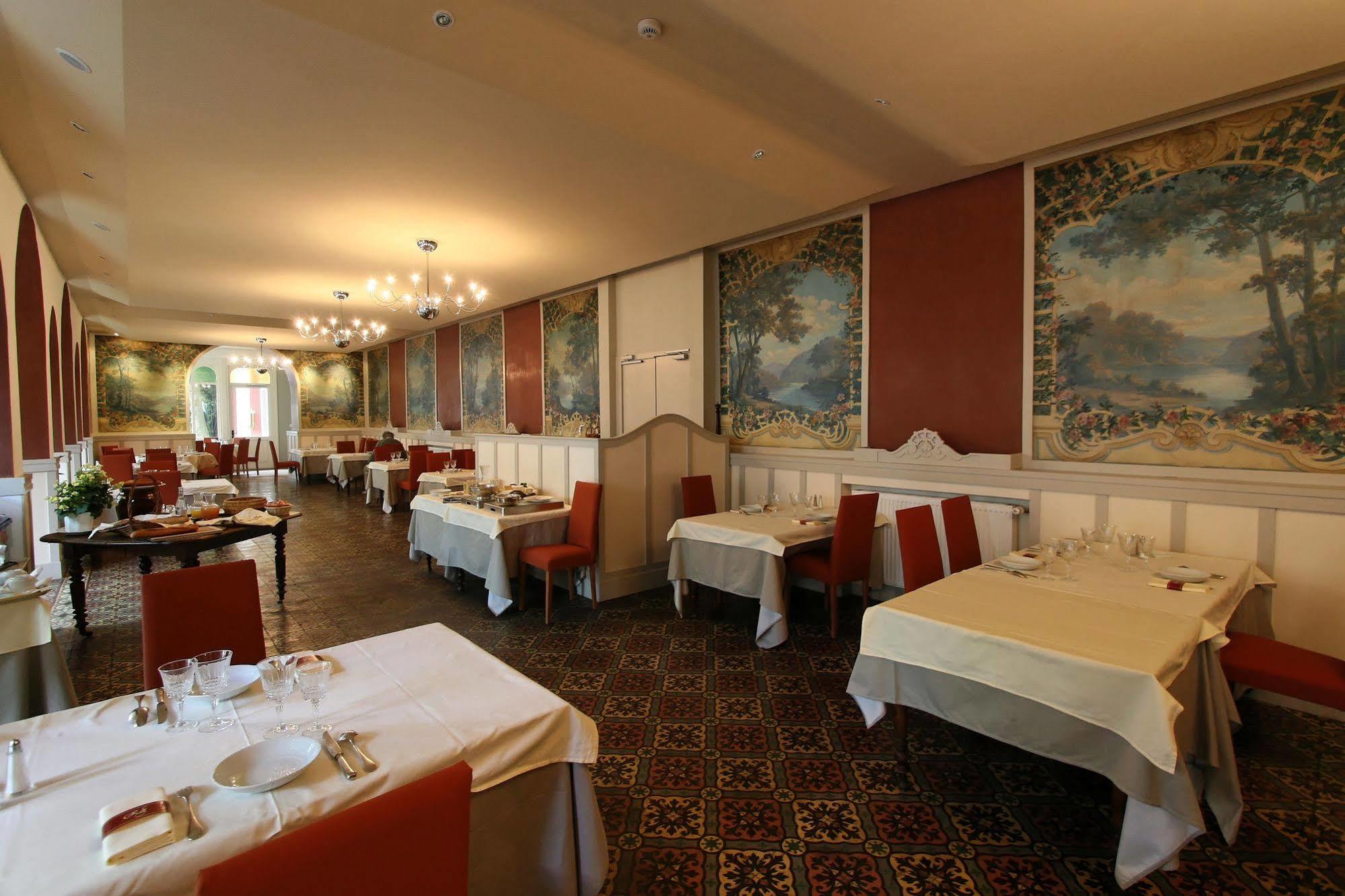 Logis Le Relais De Fusies Hotel Lacaune Luaran gambar