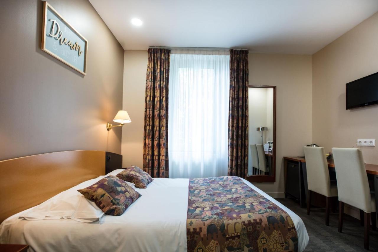 Logis Le Relais De Fusies Hotel Lacaune Luaran gambar